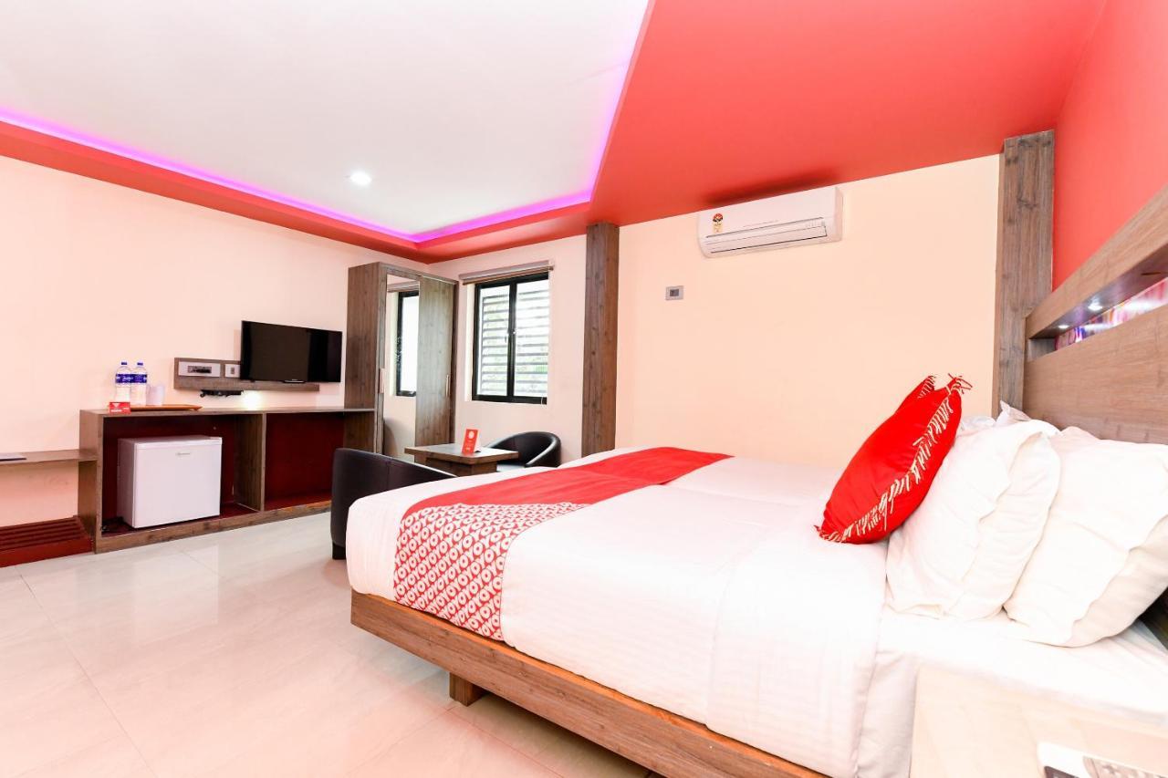 Oyo 1889 Hotel Aj Park Alappuzha Exterior foto